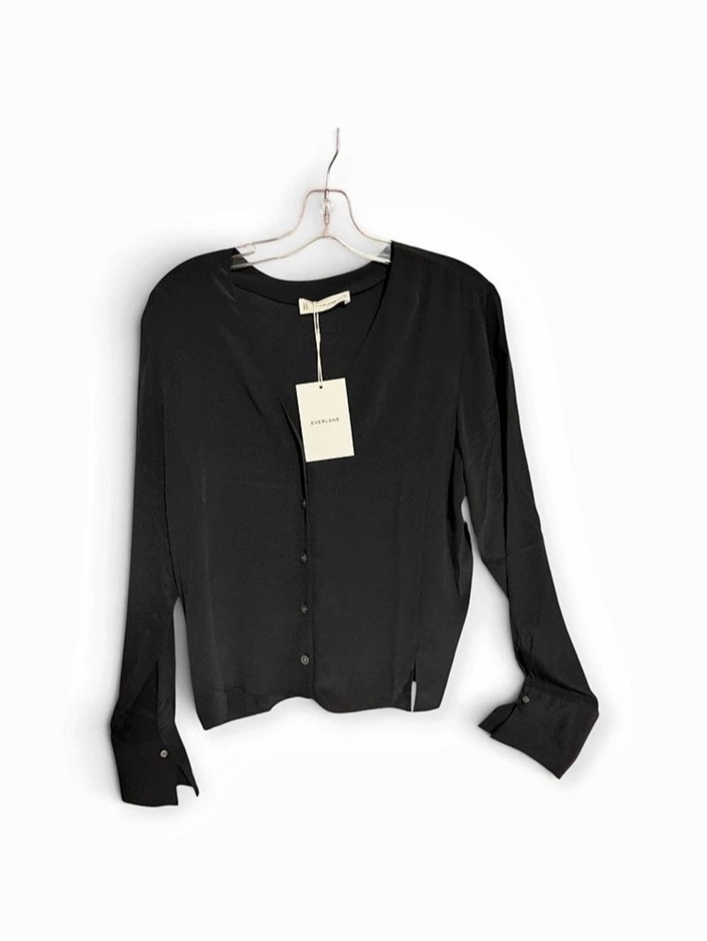 Everlane The V-Neck Blouse in Washable Silk Black Medium